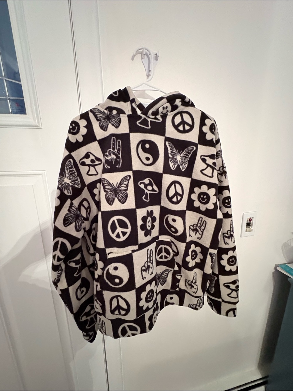 Black & Cream Graphic Hoodie Sweater - Retro Symbols
